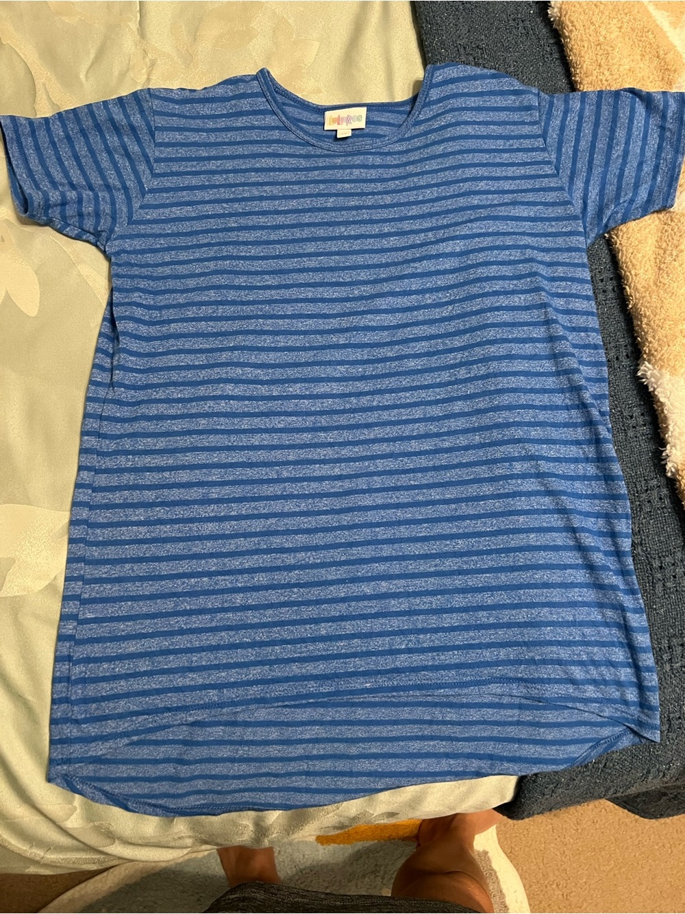 LuLaRoe girls 12 Blue Striped T-Shirt Top EUC